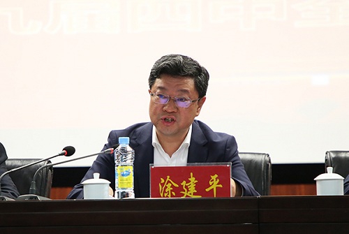 特写1.jpg 特写1.jpg